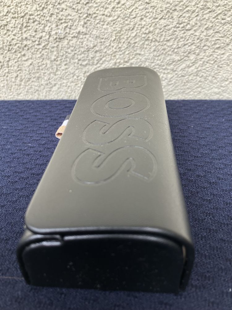 Etui futerał do okularow Boss, kolor czarny, nowe