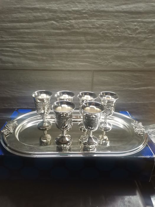 Набори чарок на підносі.Набор рюмок на подносе.Класика 6шт.