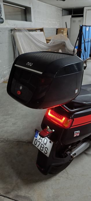 Moto elétrica NIU 5000km