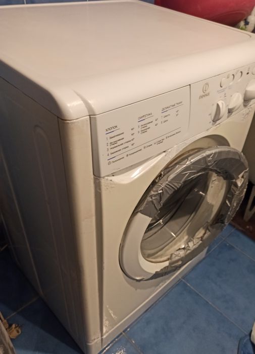 Пральна машина Indesit wi104x