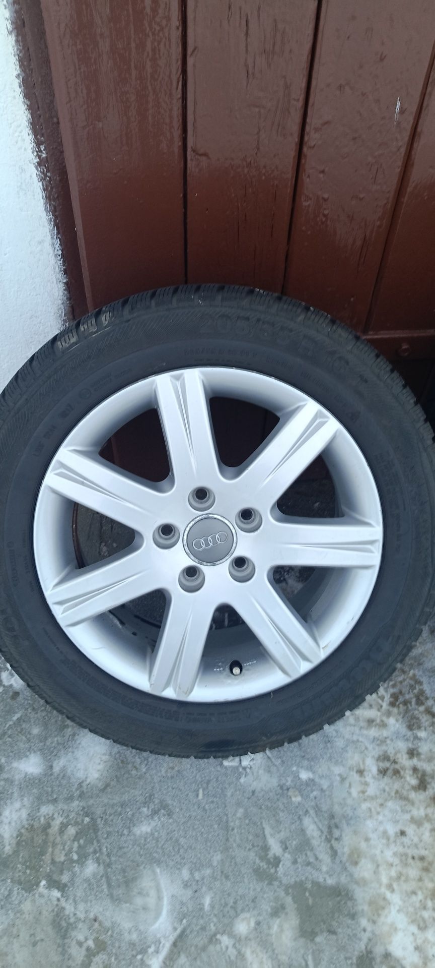 Alufelgi Audi A3 wraz z oponami zimowymi 6Jx16H2 5x112