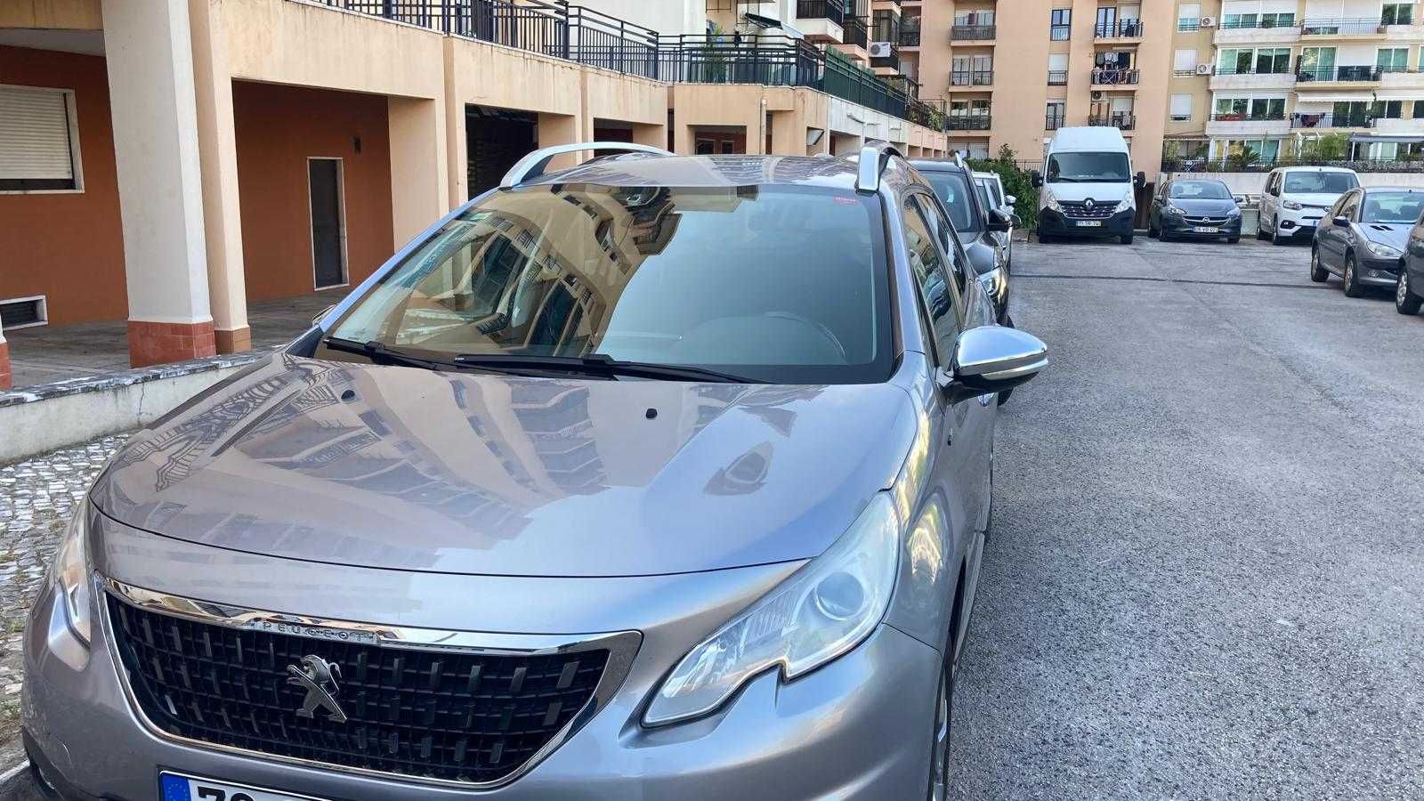 Peugeot 2008 1.2 pormenor nas fotos
