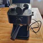 Ekspres ciśnieniowy DeLonghi Stilosa EC 230.BK
