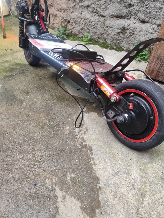 Trotinete urbanglide ECross pro para peças.