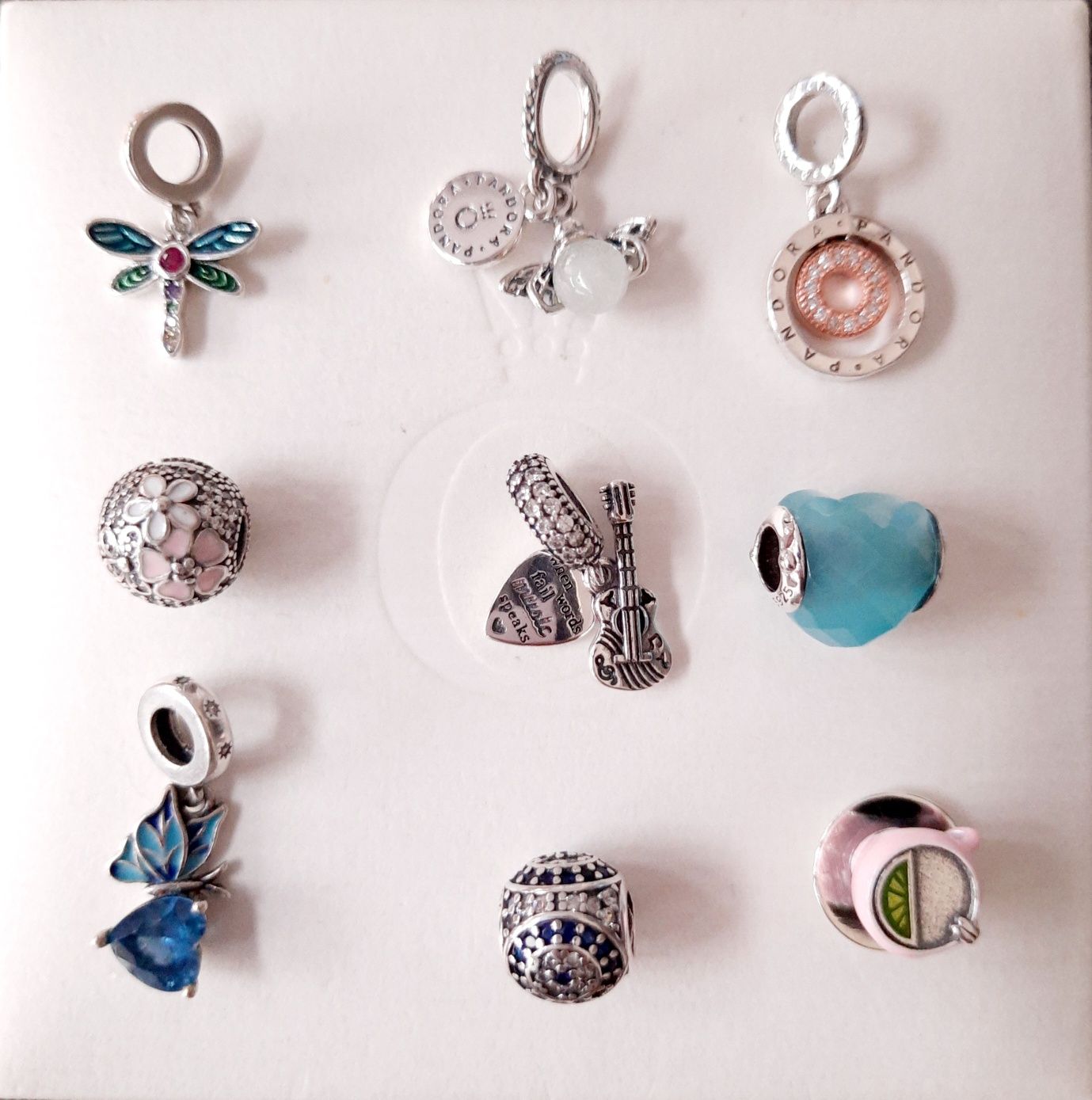 Charms em prata esterlina