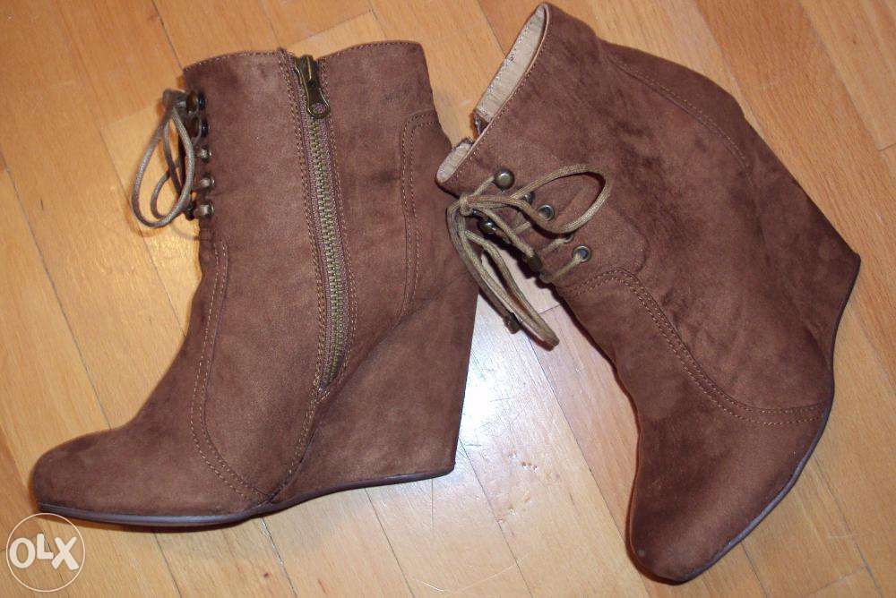 Botki Bershka 37 na koturnie