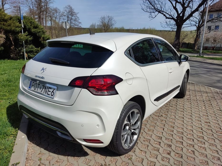Citroen DS4 2.0 HDI 163KM Biała perła