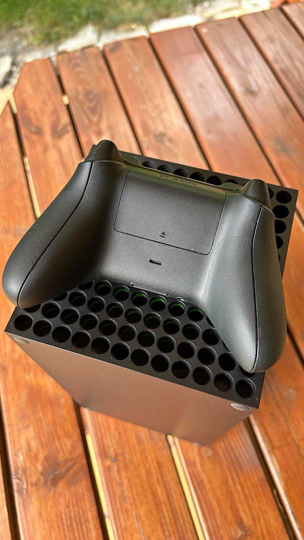 Konsola Xbox Series X 1TB + gry