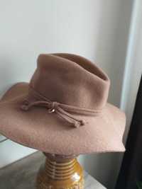kapelusz damski jasno brązowy by o la la nowy 189,00