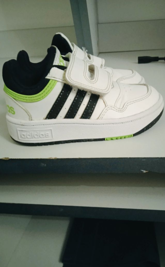 Buty dla chłopca firmy Adidas