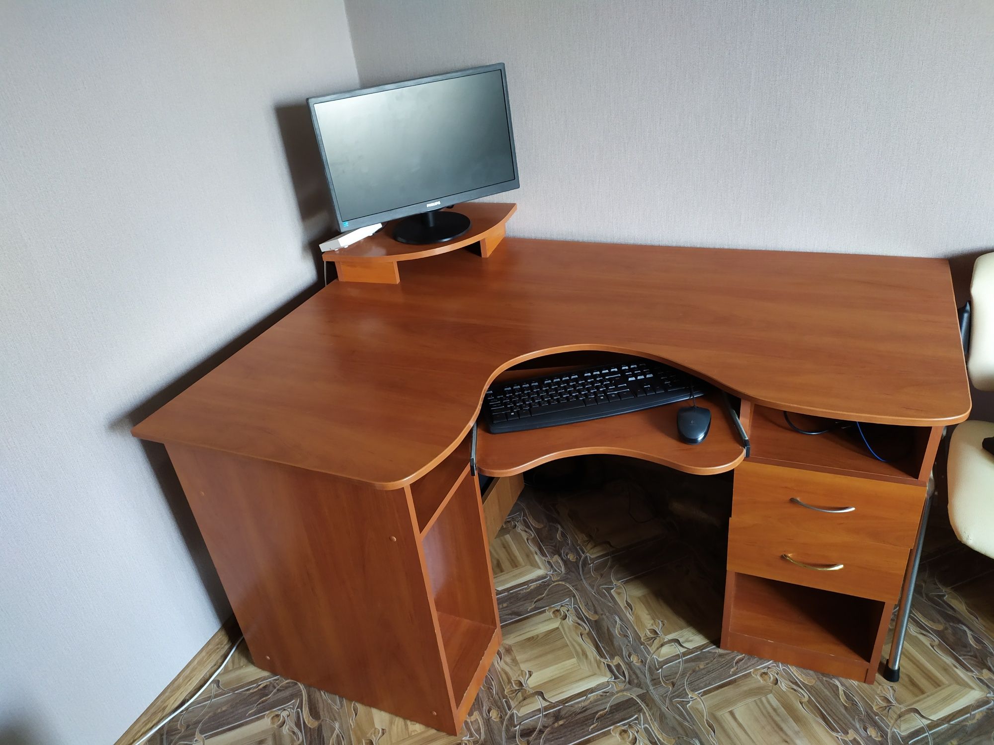 Стіл комп'ютерний стол компьютерный письменный