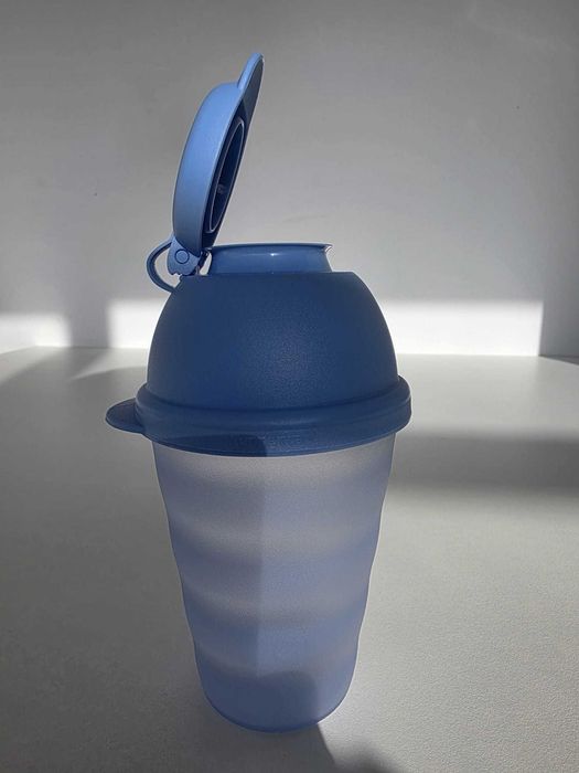 Copo Shaker Azul Tupperware