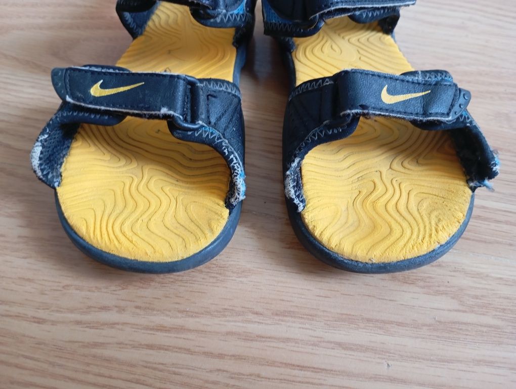 Sandały chłopięce Nike