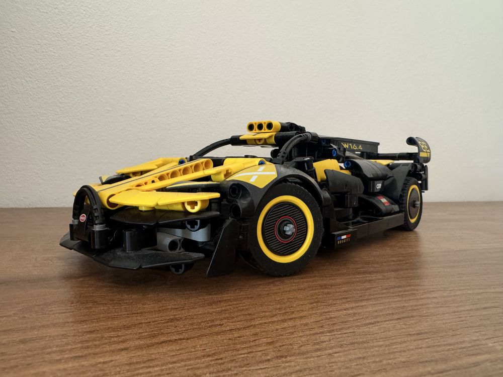 LEGO Technic 42151 – Bolid wyścigowy