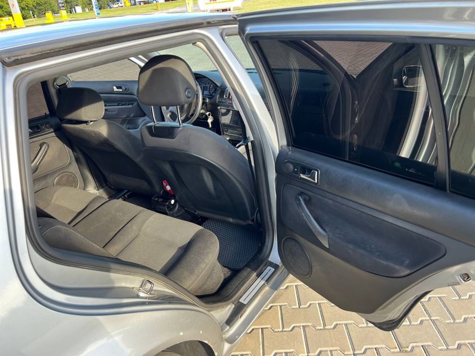 Volkswagen Golf 1.9tdi 2003 Automat