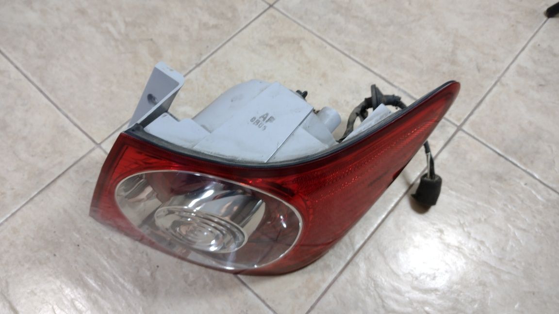 Chevrolet epica lampa prawy tył wysyłka OLX sedan