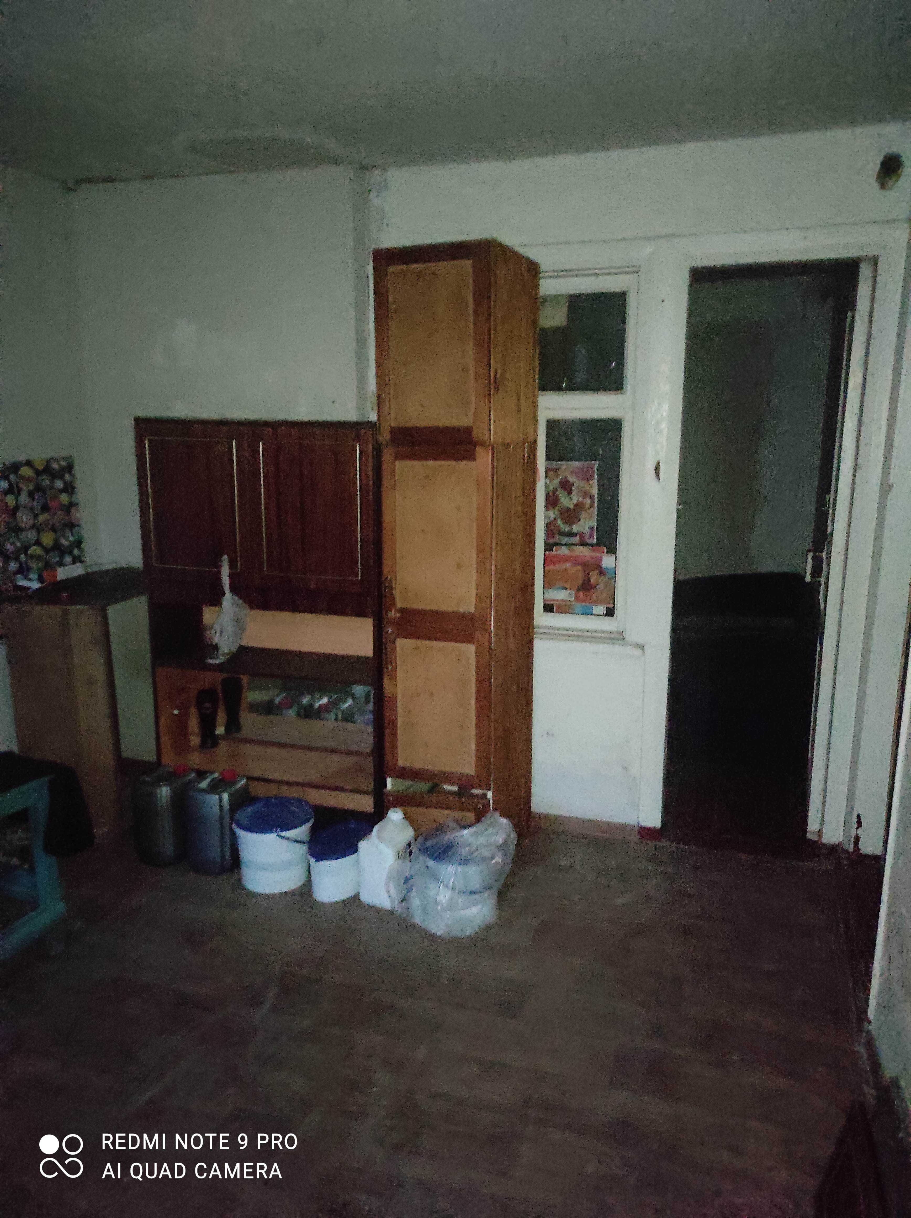 Продам СВОИ пол дома (две части)