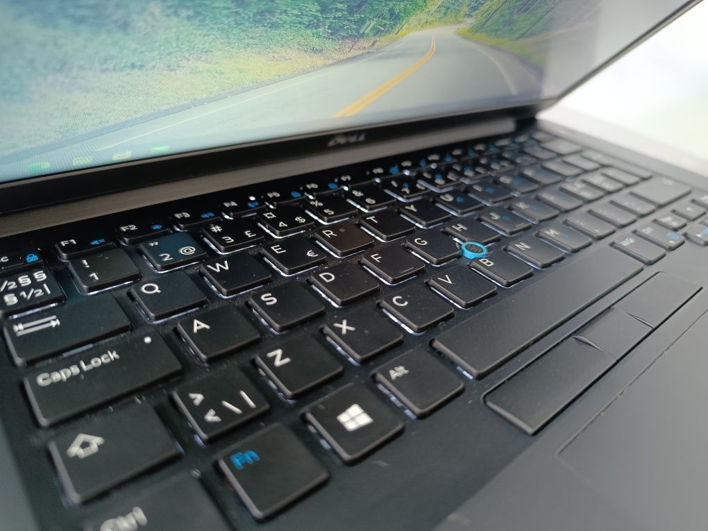 Ноутбук Dell Latitude 7490/i5-7300U/8/256/14" IPS Гарантія 9 міс.