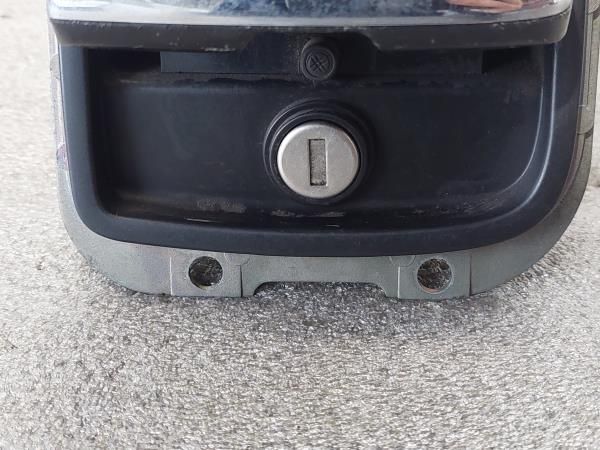 Puxador porta da mala SEAT Leon (1M1)