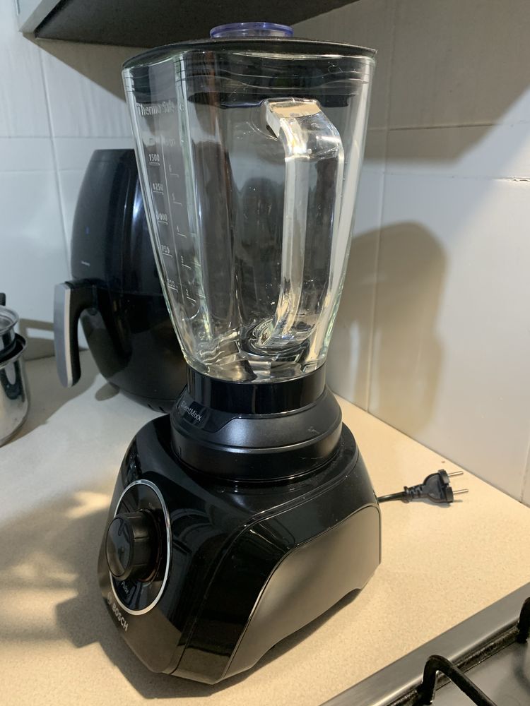 Blender kielichowy bosch silentmixx mix blender 700w mmb43g2b/01