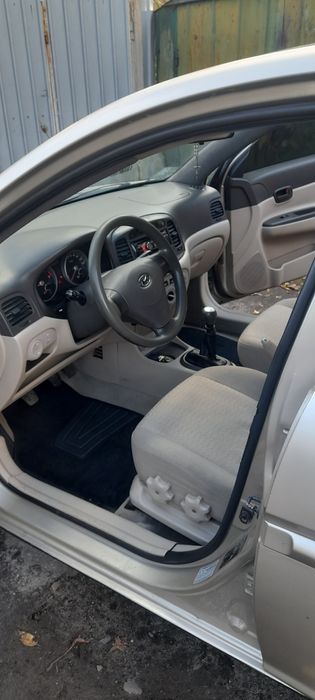 Хюндай акцент 2007