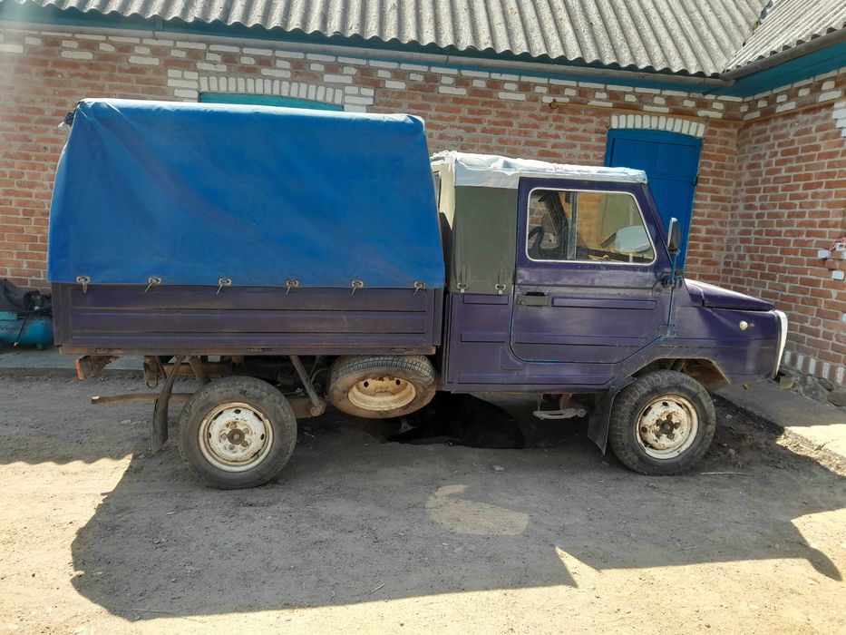 ЛуАЗ-Волинь в робочому стані.