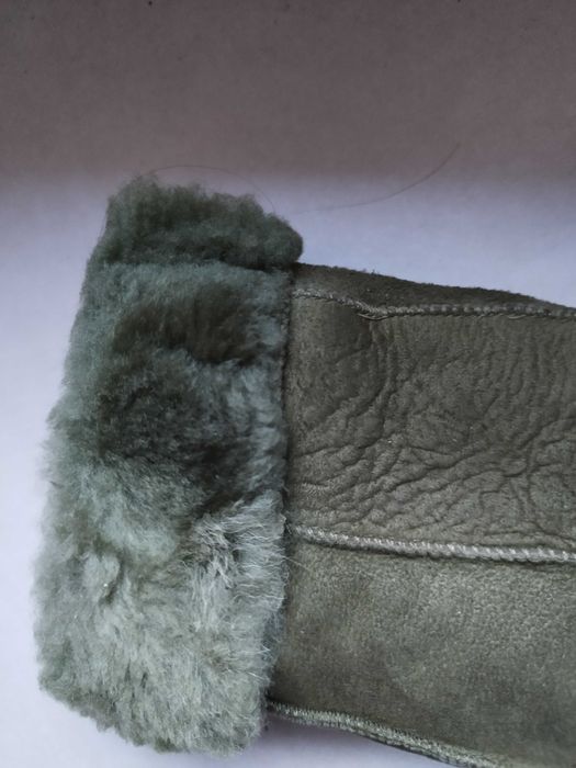 Rękawiczki damskie zielone z futerkiem
