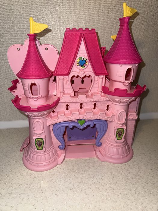 Домик для куклы замок