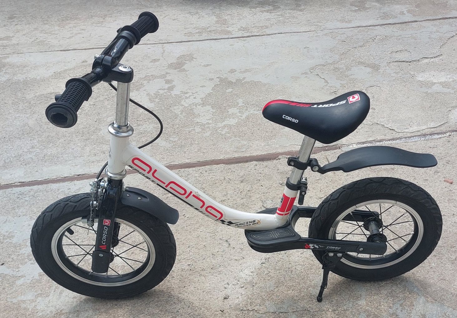 Продам біговел corso sport від 2 років