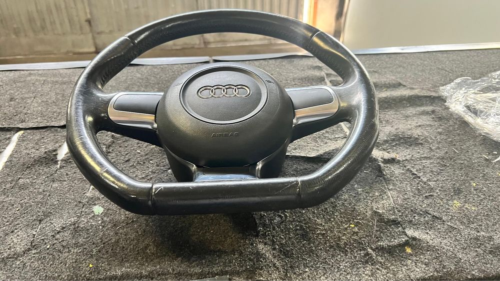 Volante Audi Flat Bottom