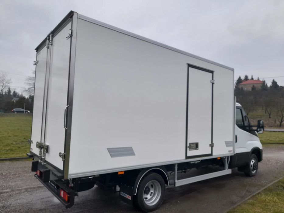 Iveco DAILY 50c18 50c16 NOWY - NOWY - OSTANI BEZ WAGI w kołach - dmc 3,5tony PRZED LIFT- Chłodnia mroźnia izoterma 8palet ROMCAR Agregat carrier 400 mocny!!