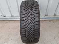 Opona używana 1szt. 235/45/18 Falken Eurowinter HS01 / 7,5mm