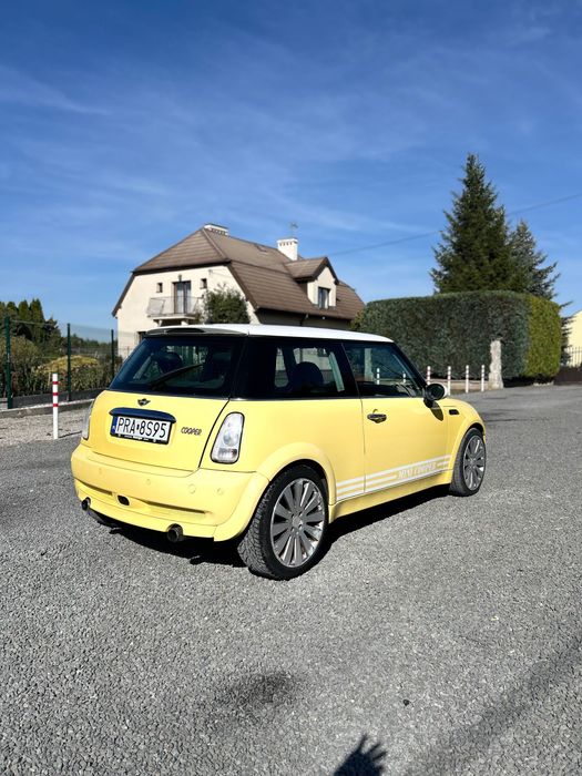 Mini Cooper 1.6 Benzyna 2002 Rok