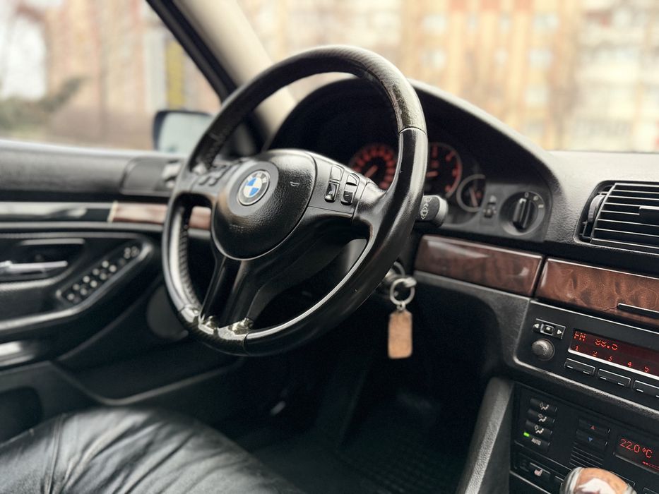 BMW 525 E39 2002 рік 2.5 дизель