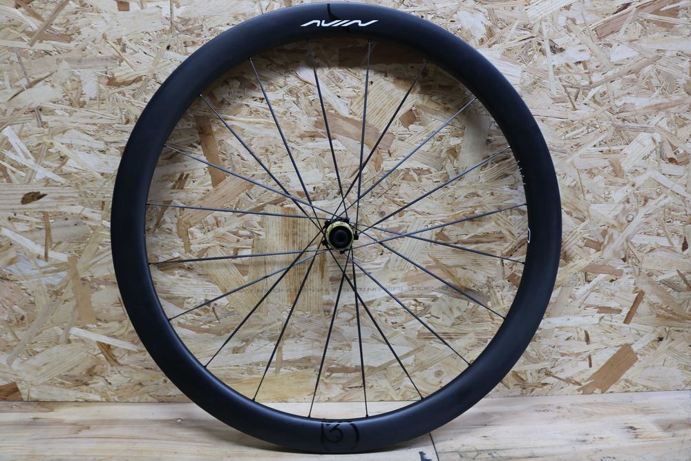 Bicicleta Rodas disco carbono Avian CR5 DB - Peso 1000 gramas! Novas!