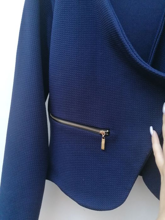 Casaco Curto Azul Marinho