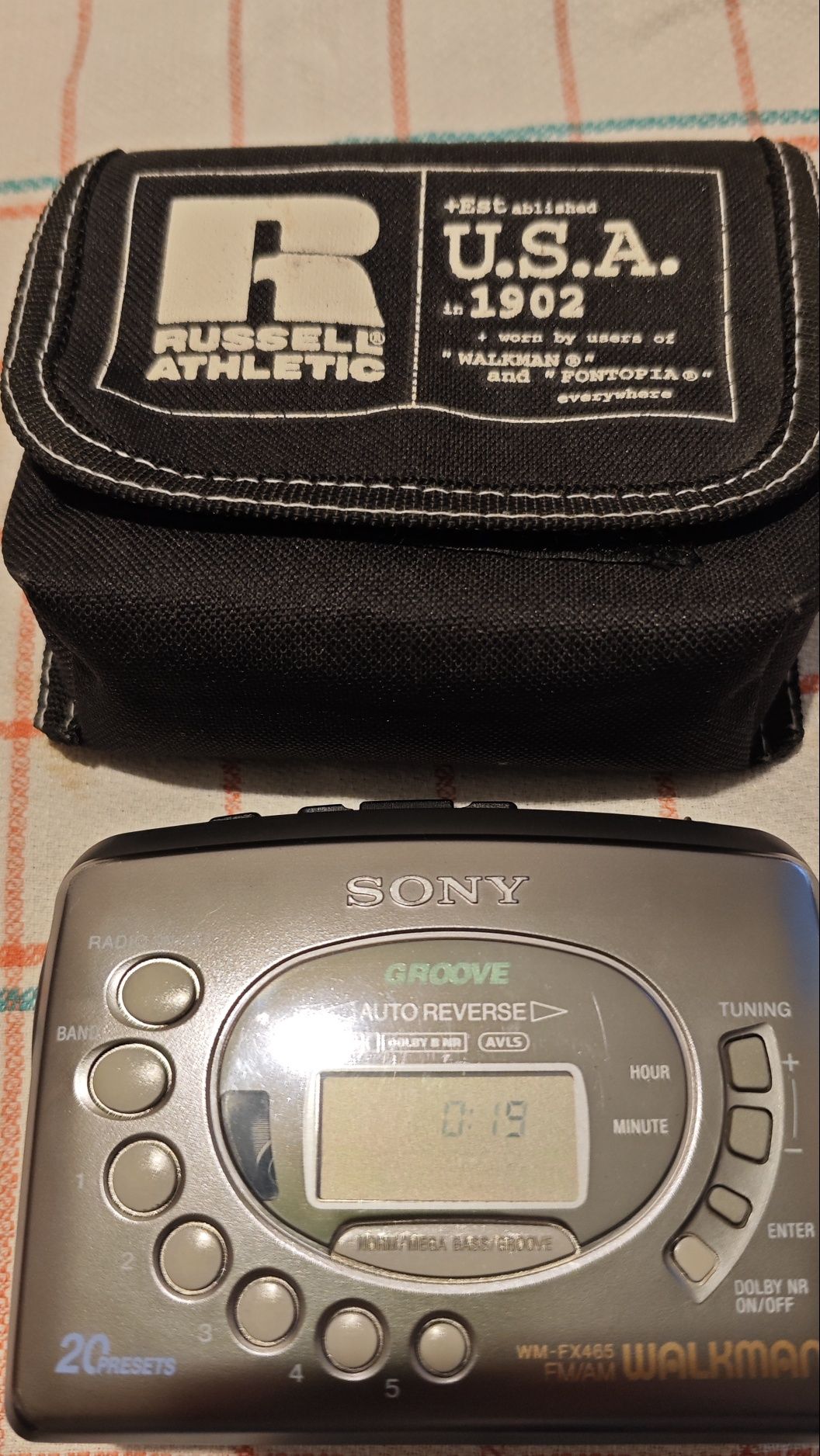Walkman Sony WM-FX465