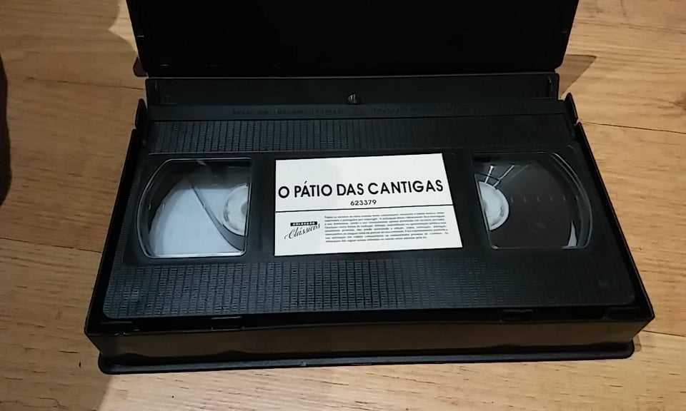 VHS - O Pátio das Cantigas