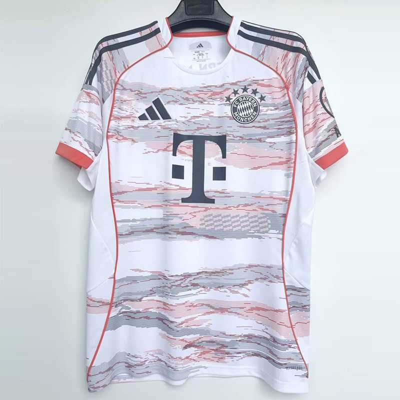 Koszulka wyjazdowa Bayern Monachium 25/26