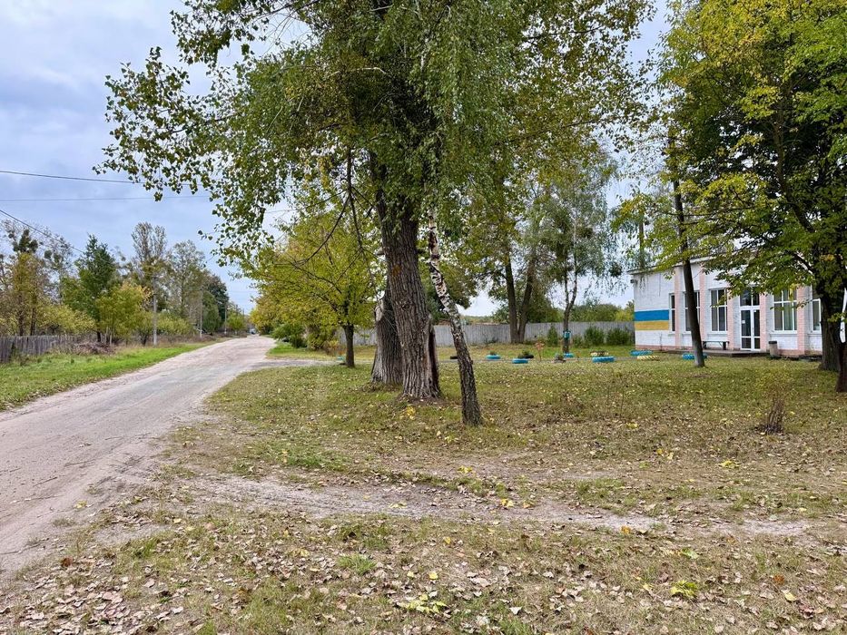 Земельна ділянка 12 сот. с. Савенки.
