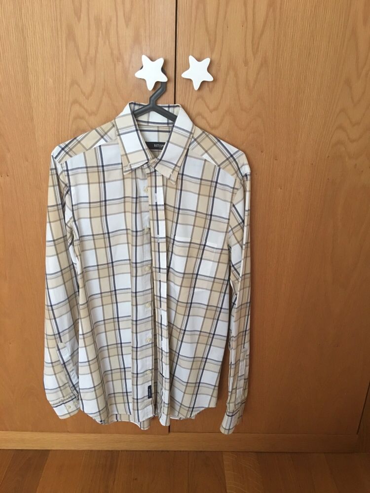 Camisa Nova - Massimo Dutti (Tamanho M)