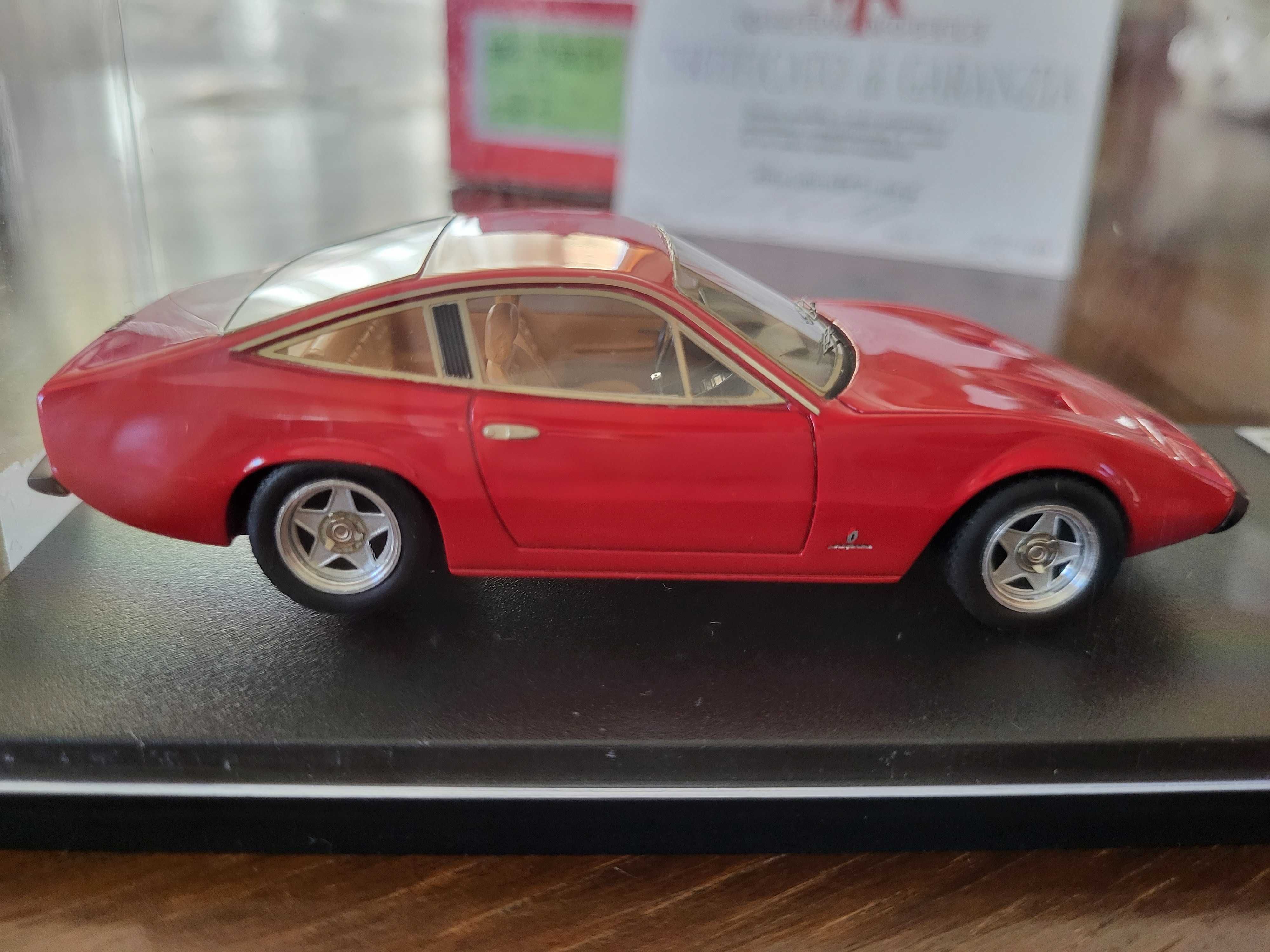 Miniatura Ferrari 365 GTC/4 MR collection 1:43