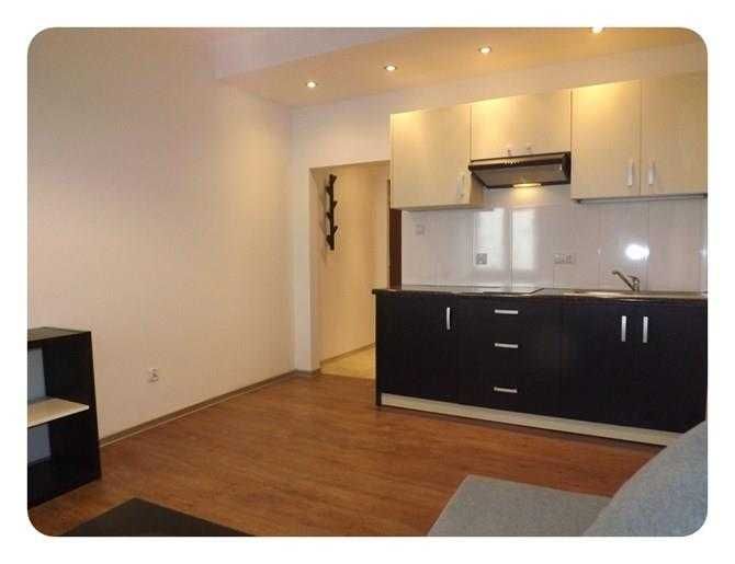 Jana Matejki 6b, Śródmieście, jasna kawalerka, BRAK PROWIZJI