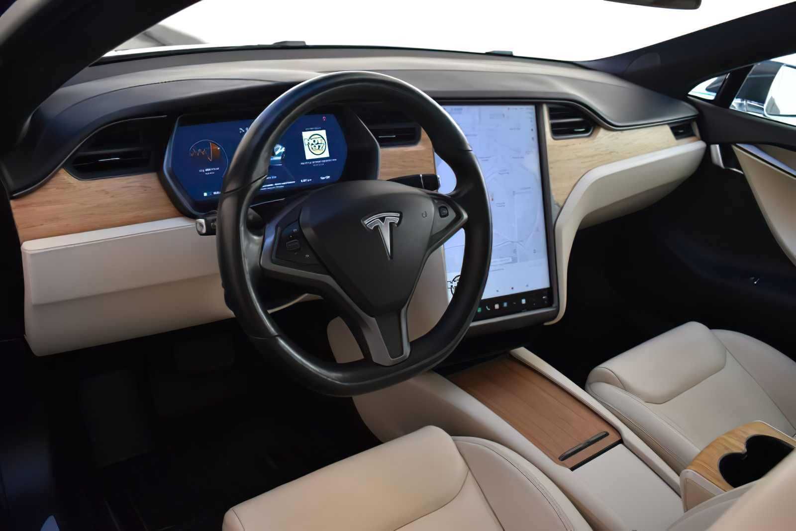 2020 Tesla Model S Long Range