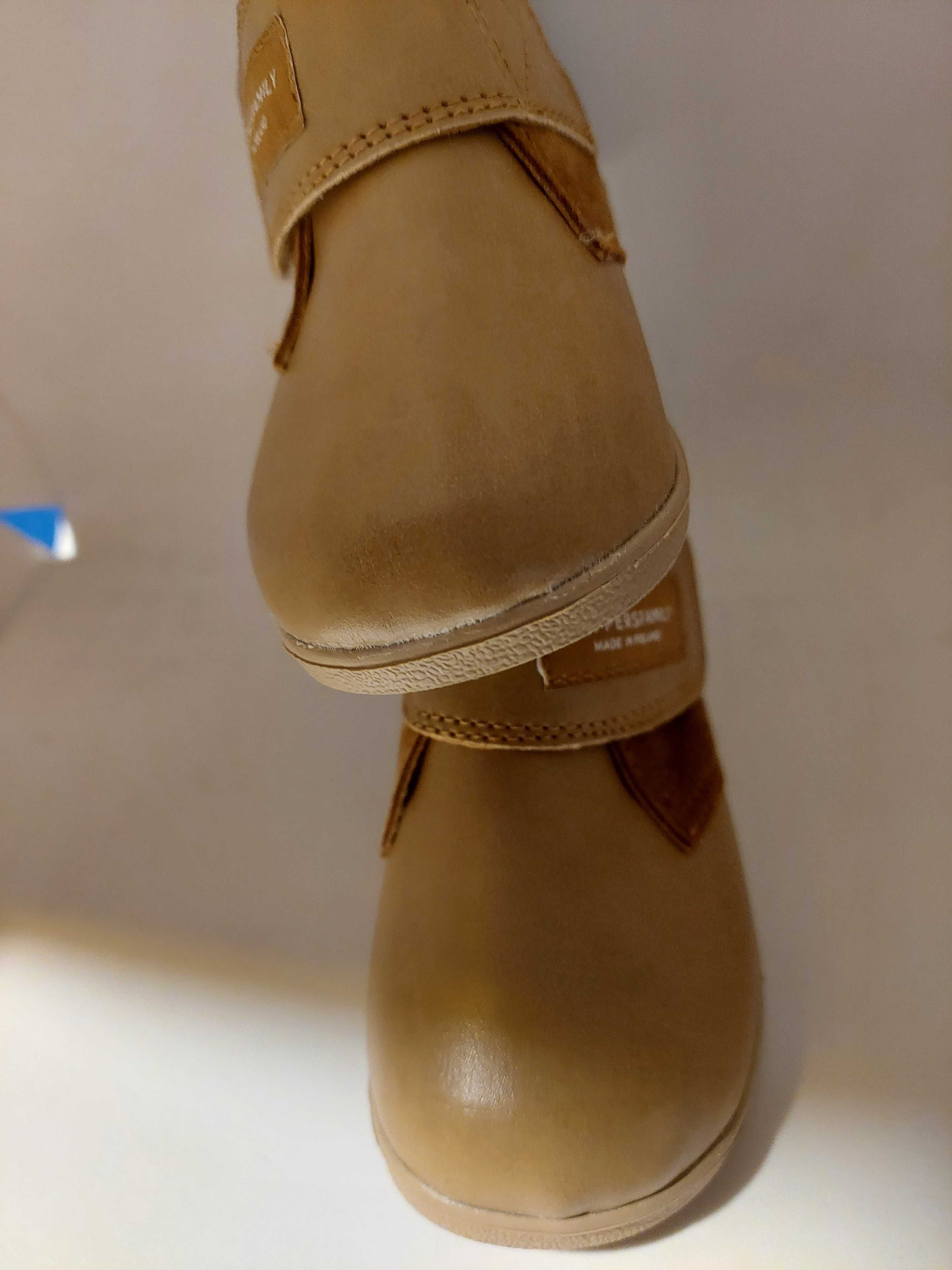 Trzewiki dla dzieci Slippers Family Wood rozmiar 23