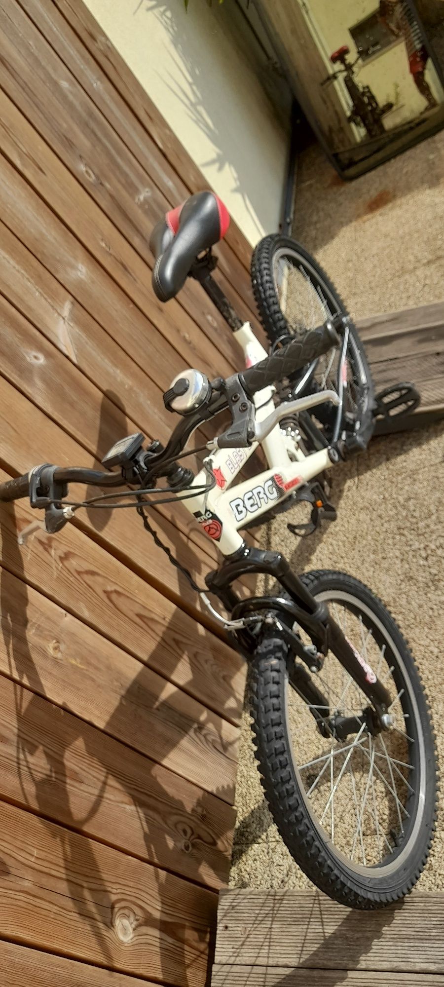 Bicicleta dupla suspensão roda 20