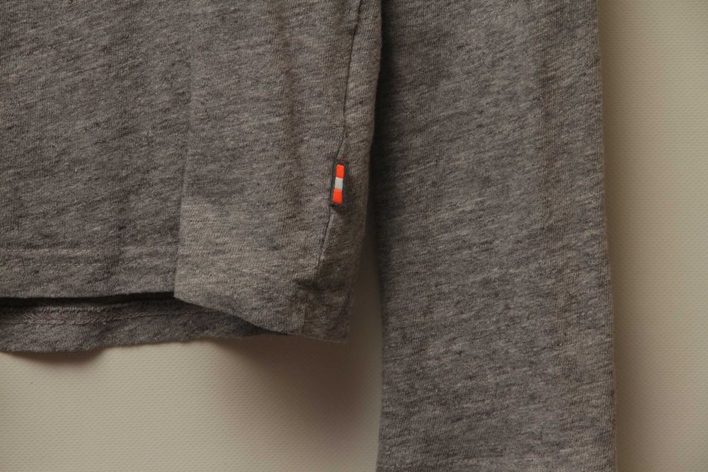 Superdry рр M меланжевый лонгслив