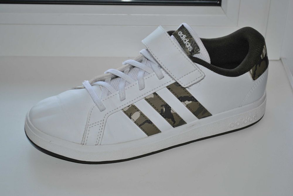 Кросівки Adidas р. 38 (25 см)