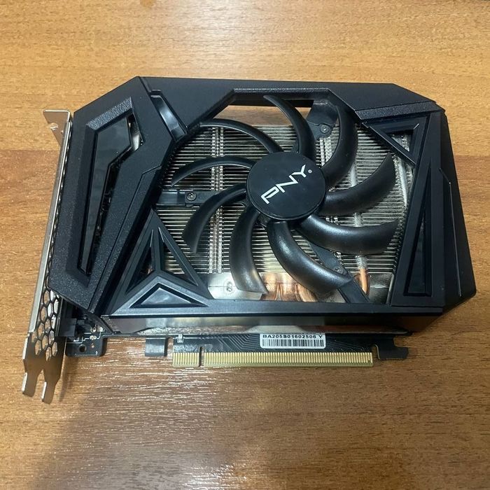 Відеокарта PNY GeForce GTX 1660 Overclocked Edition 6gb як нова!