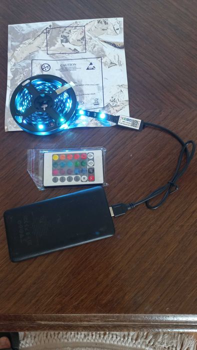 LED  лента, самоклеющаяся, разноцветная, USB разъем.